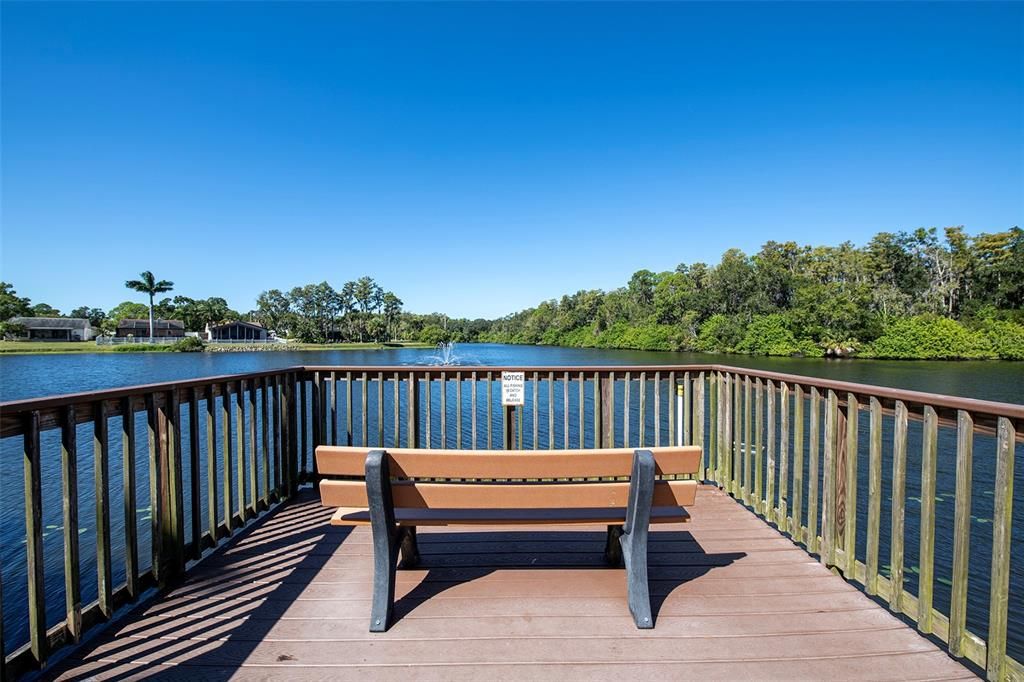 Active With Contract: $154,900 (2 beds, 2 baths, 915 Square Feet)