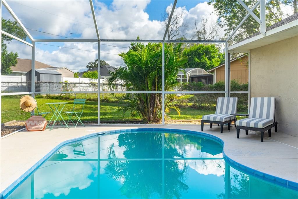 Под контрактом: $345,000 (3 спален, 2 ванн, 1732 Квадратных фут)