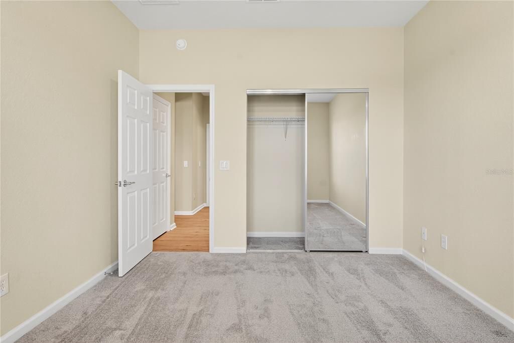 En Venta: $478,900 (3 camas, 2 baños, 2413 Pies cuadrados)