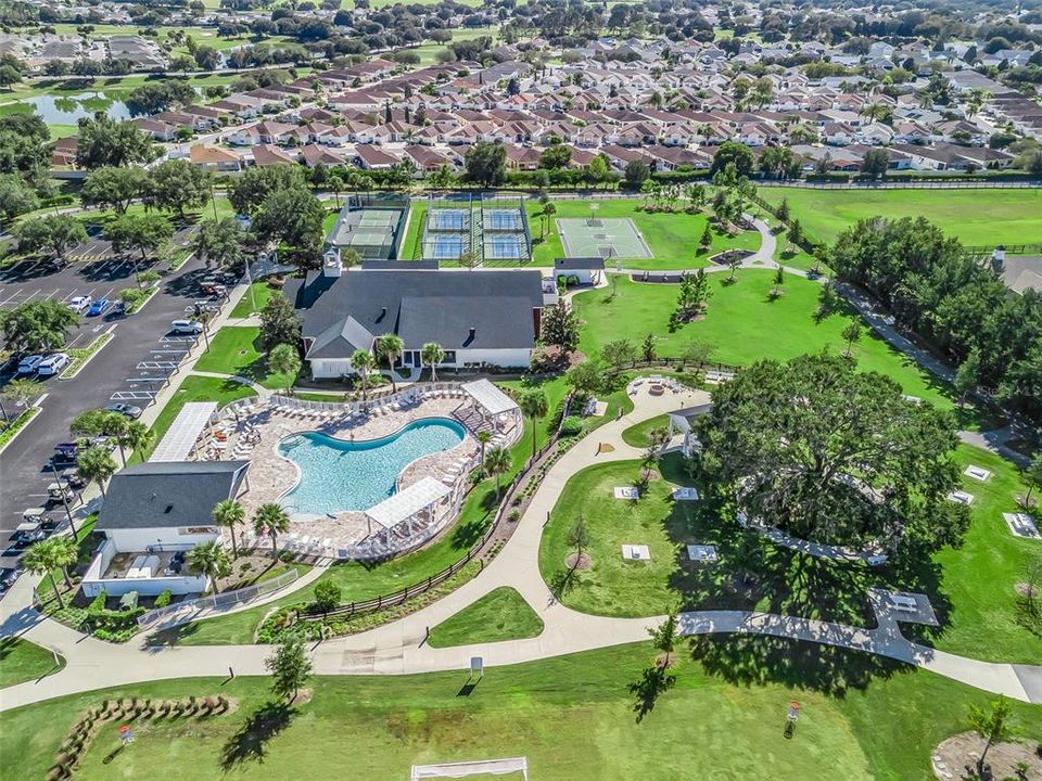 En Venta: $459,000 (3 camas, 2 baños, 2200 Pies cuadrados)