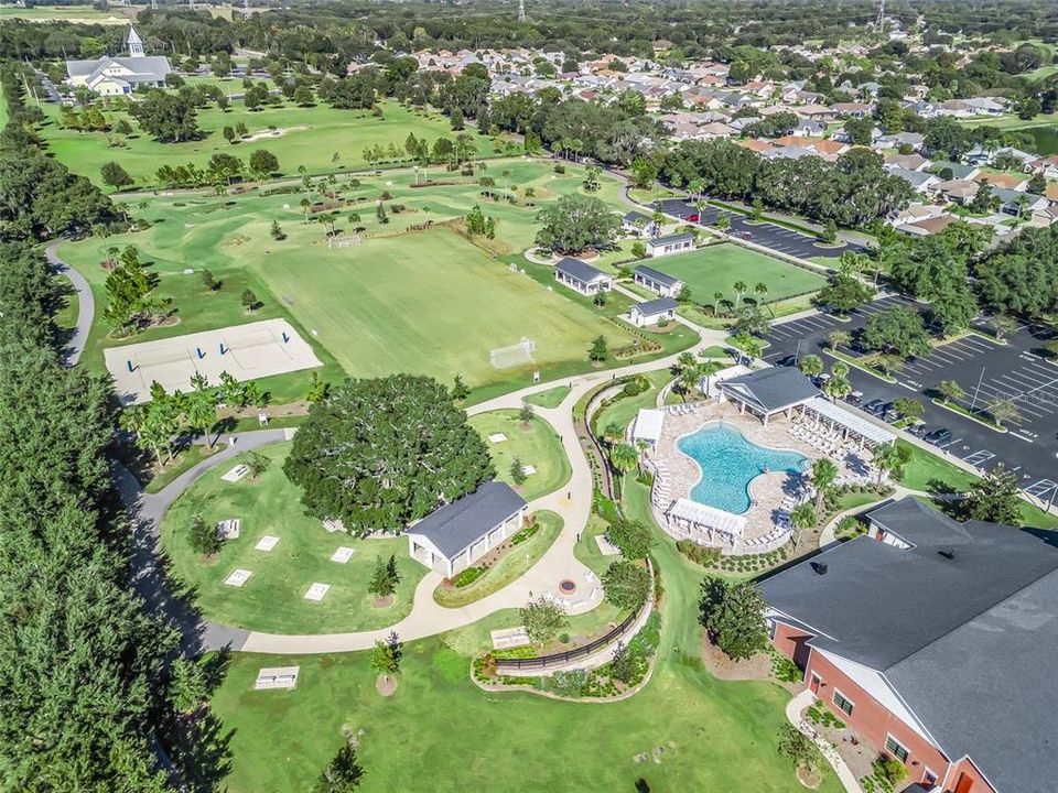 En Venta: $459,000 (3 camas, 2 baños, 2200 Pies cuadrados)