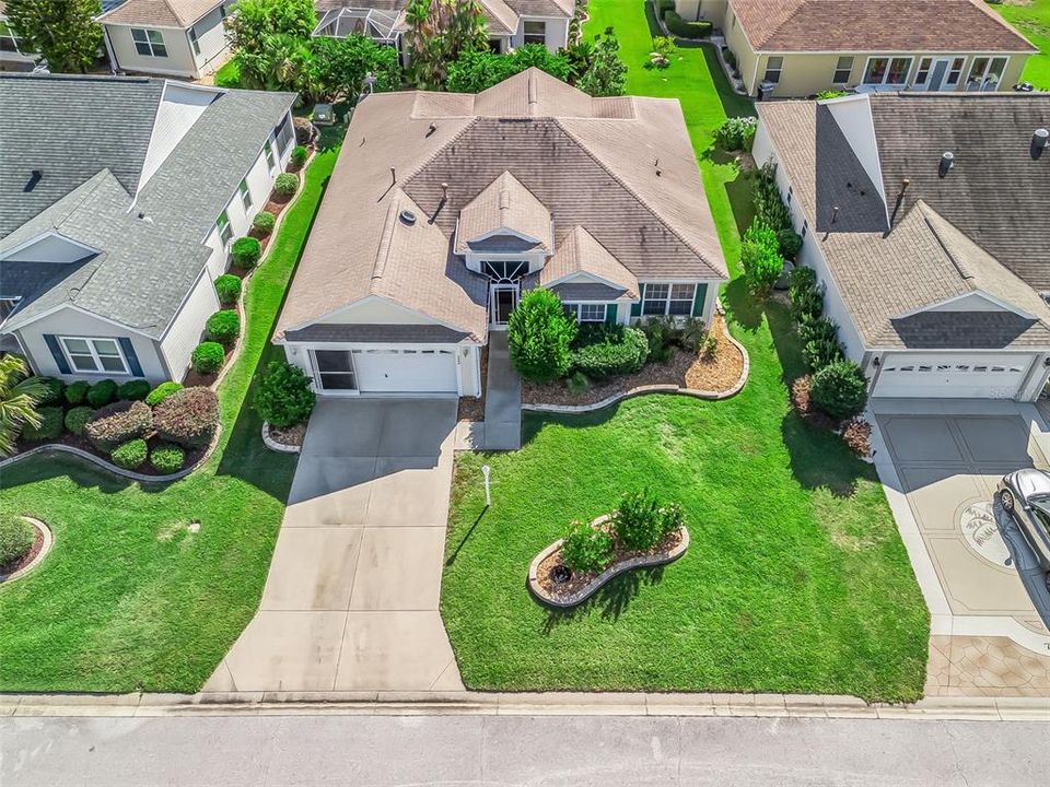 En Venta: $459,000 (3 camas, 2 baños, 2200 Pies cuadrados)