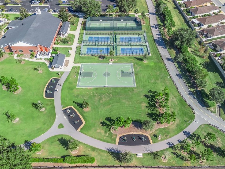 En Venta: $459,000 (3 camas, 2 baños, 2200 Pies cuadrados)