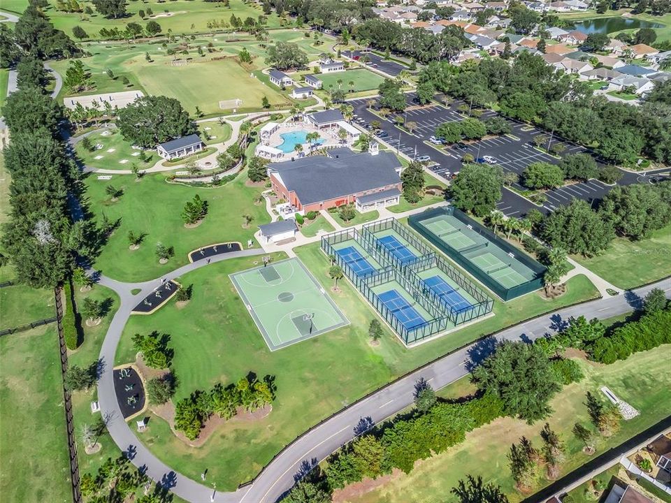 En Venta: $459,000 (3 camas, 2 baños, 2200 Pies cuadrados)