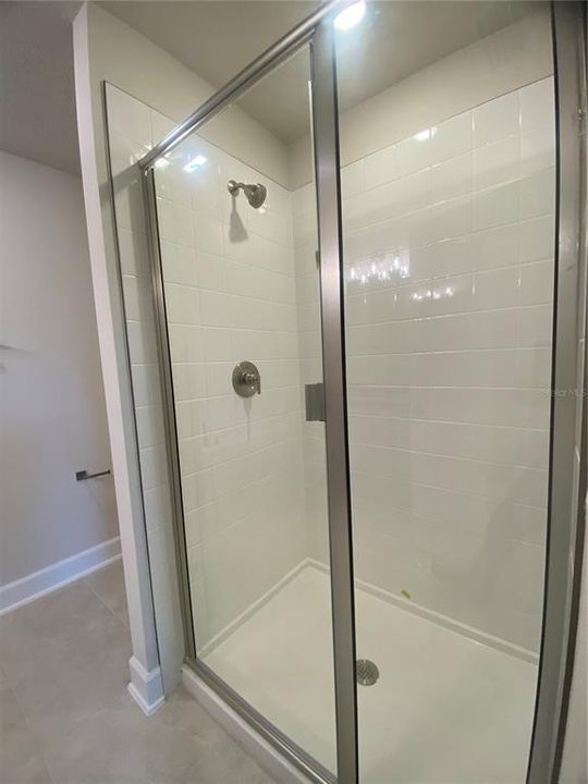 En Venta: $446,900 (4 camas, 2 baños, 2405 Pies cuadrados)