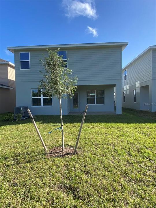 En Venta: $446,900 (4 camas, 2 baños, 2405 Pies cuadrados)