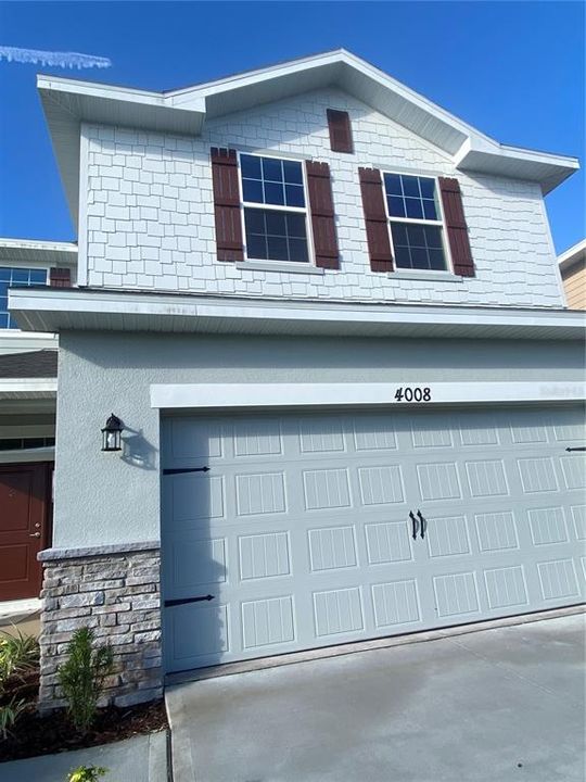 En Venta: $446,900 (4 camas, 2 baños, 2405 Pies cuadrados)