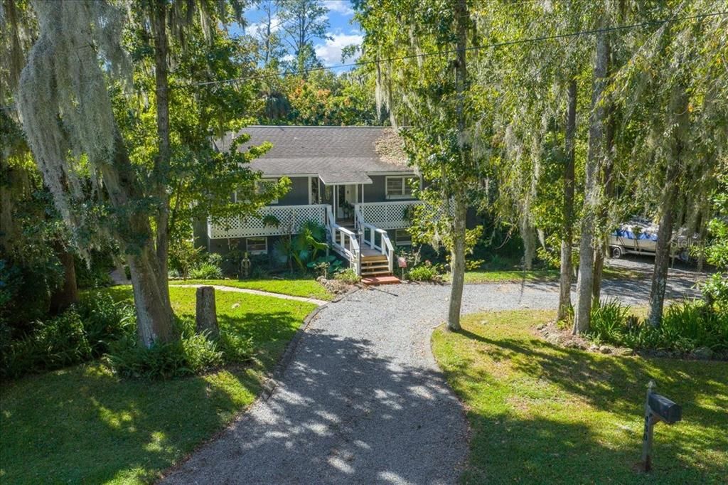 Active With Contract: $350,000 (4 beds, 2 baths, 1409 Square Feet)