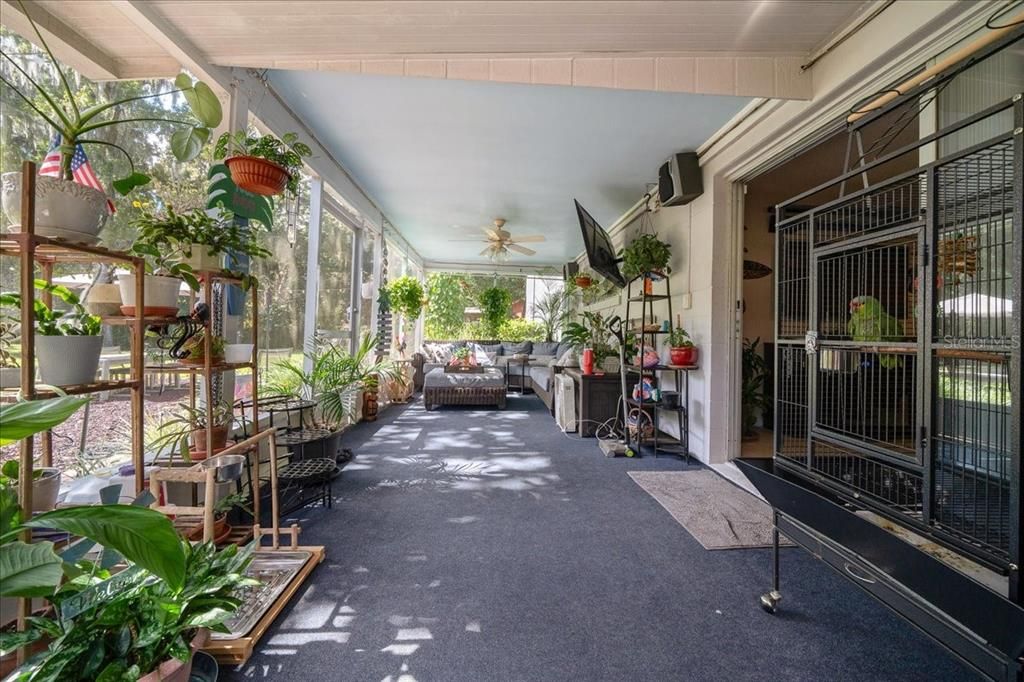 Active With Contract: $350,000 (4 beds, 2 baths, 1409 Square Feet)