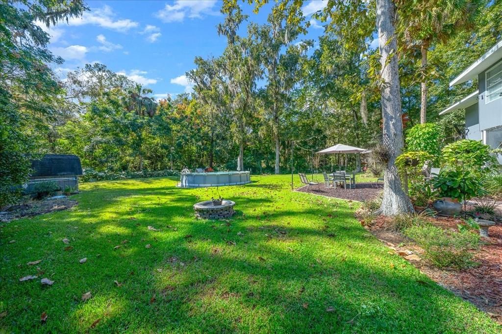 Active With Contract: $350,000 (4 beds, 2 baths, 1409 Square Feet)