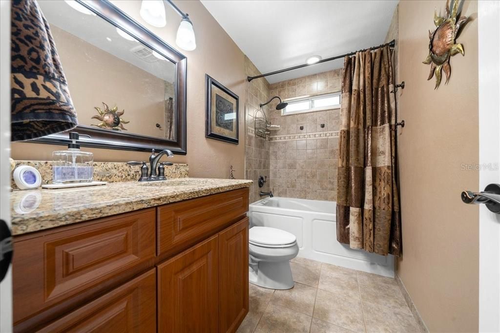 Active With Contract: $350,000 (4 beds, 2 baths, 1409 Square Feet)