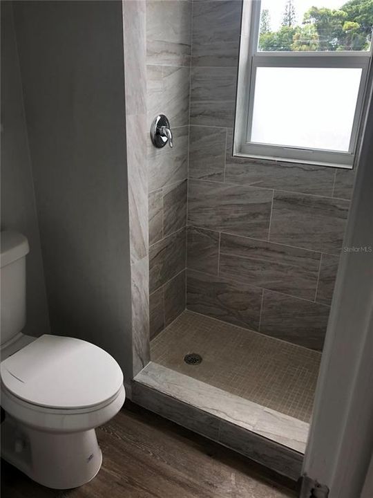 В аренду: $1,400 (2 спален, 2 ванн, 800 Квадратных фут)