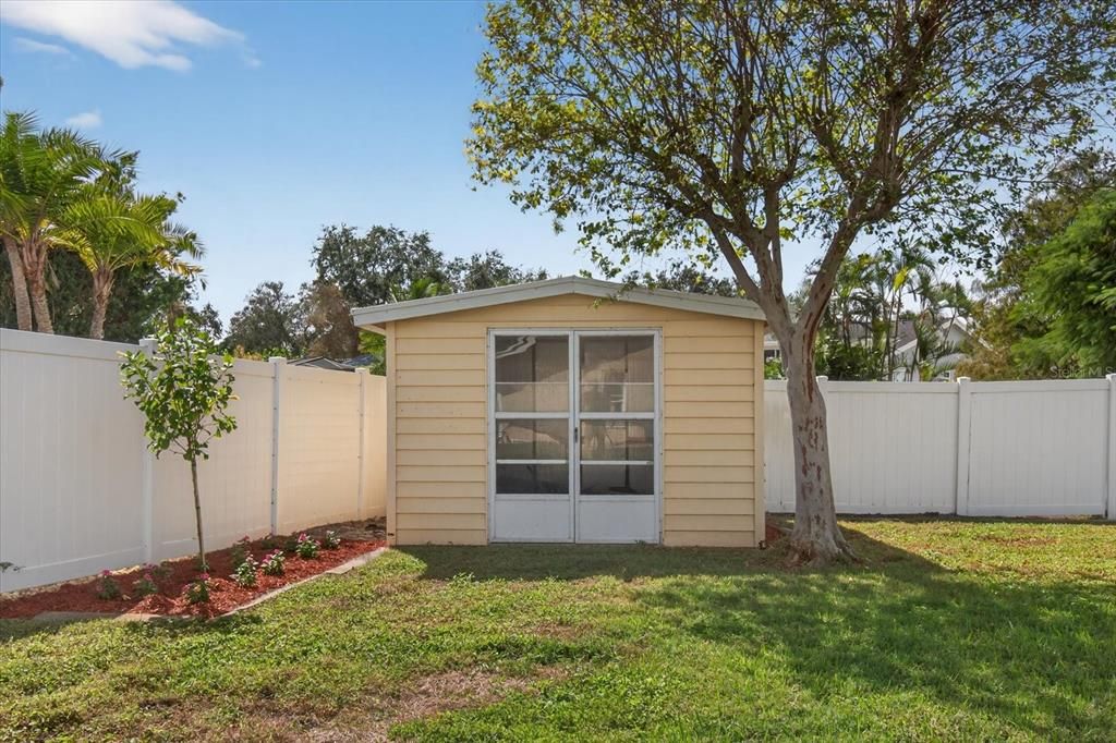 For Sale: $849,000 (3 beds, 2 baths, 2485 Square Feet)