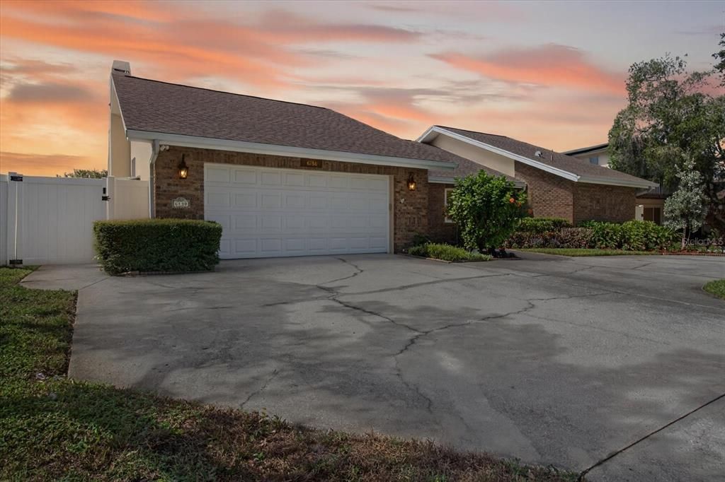 For Sale: $849,000 (3 beds, 2 baths, 2485 Square Feet)