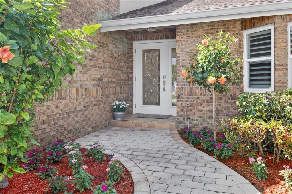 For Sale: $849,000 (3 beds, 2 baths, 2485 Square Feet)