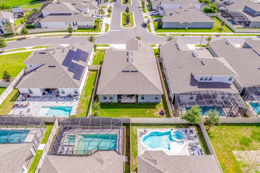 For Sale: $735,000 (4 beds, 2 baths, 2708 Square Feet)