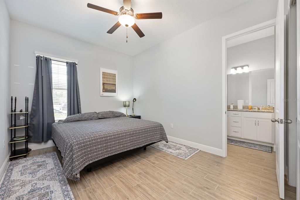 For Sale: $735,000 (4 beds, 2 baths, 2708 Square Feet)