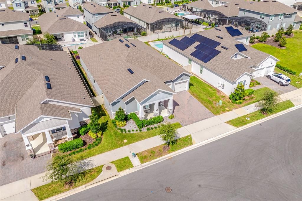 For Sale: $735,000 (4 beds, 2 baths, 2708 Square Feet)