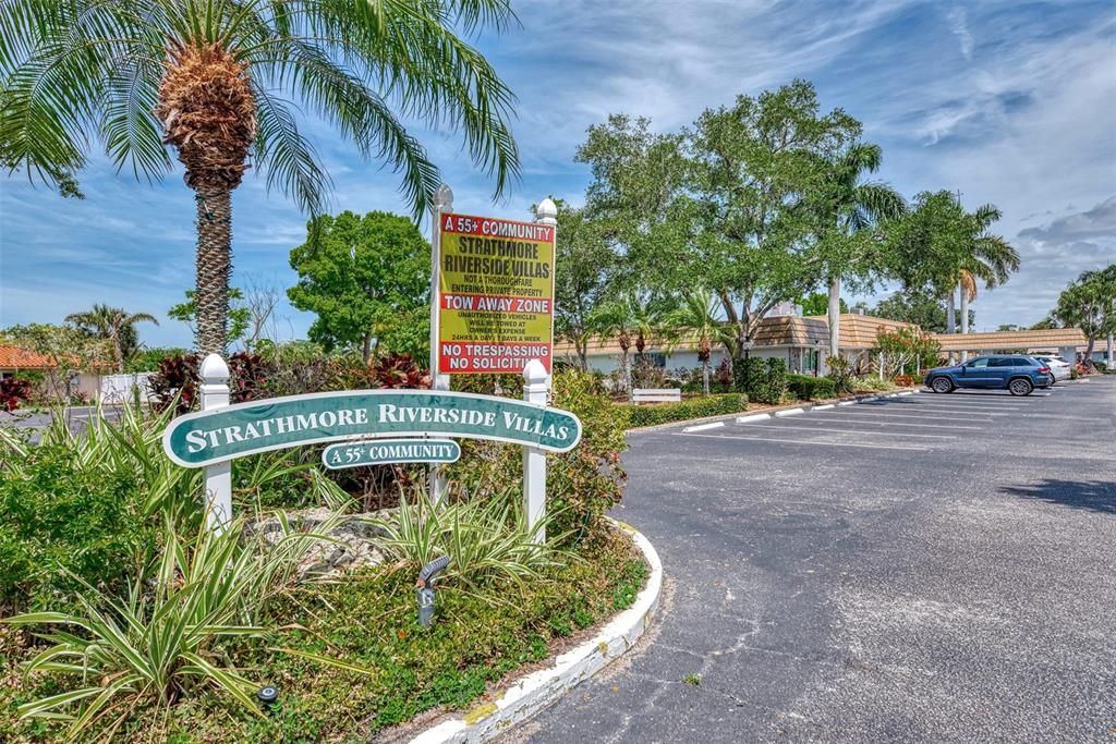 Active With Contract: $219,900 (2 beds, 2 baths, 1120 Square Feet)