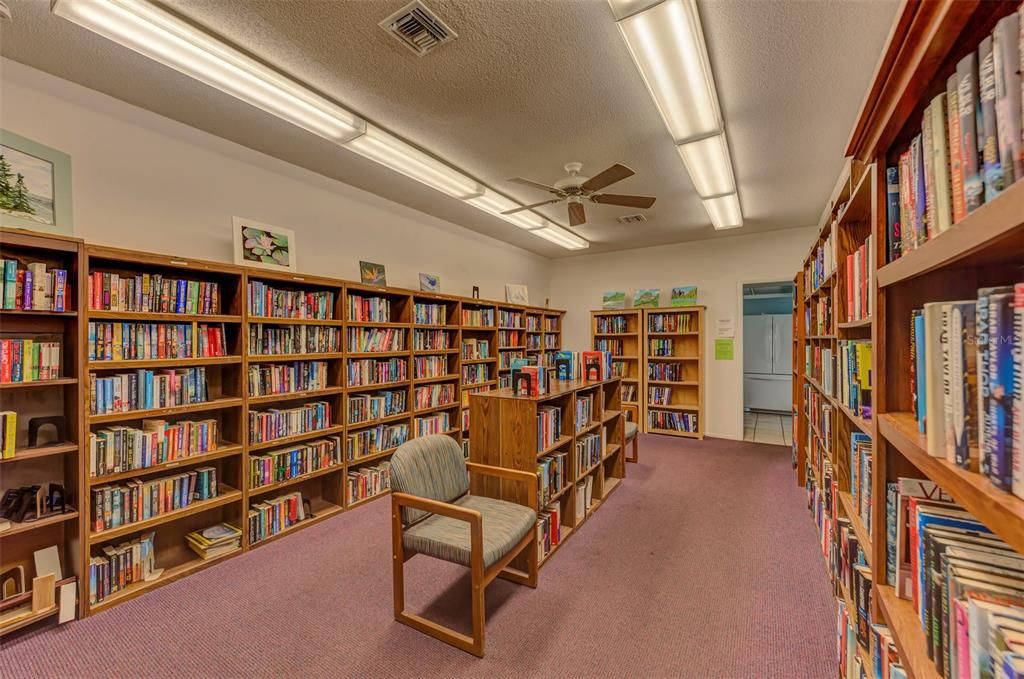 Active With Contract: $219,900 (2 beds, 2 baths, 1120 Square Feet)