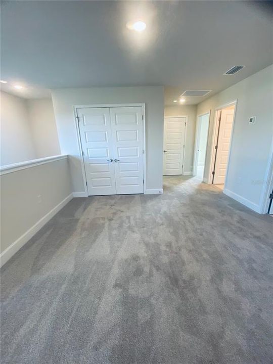 En Venta: $423,900 (4 camas, 2 baños, 2335 Pies cuadrados)