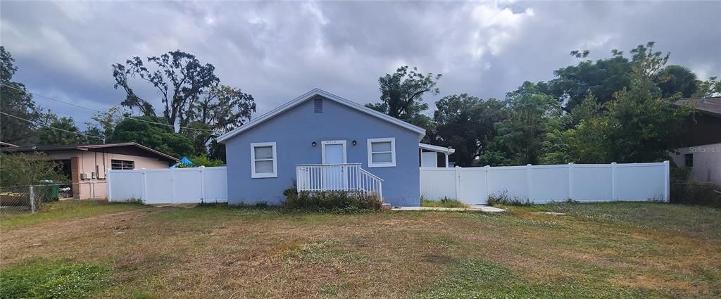 В аренду: $2,900 (3 спален, 2 ванн, 896 Квадратных фут)