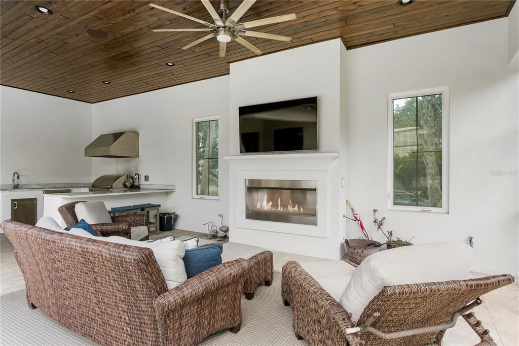 For Sale: $5,000,000 (5 beds, 5 baths, 6398 Square Feet)