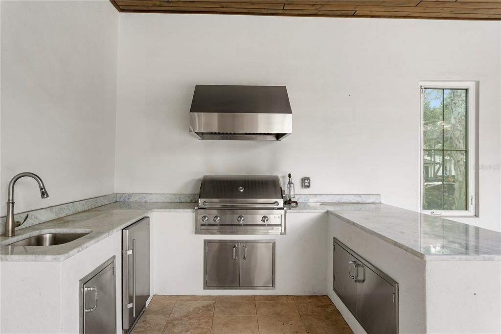 For Sale: $5,000,000 (5 beds, 5 baths, 6398 Square Feet)