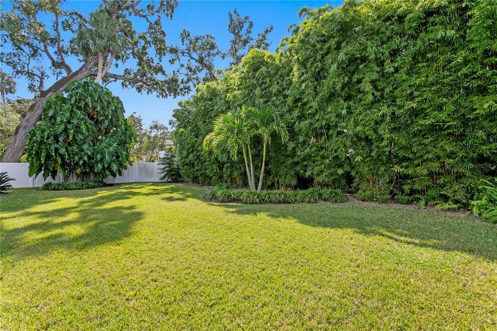 For Sale: $5,000,000 (5 beds, 5 baths, 6398 Square Feet)