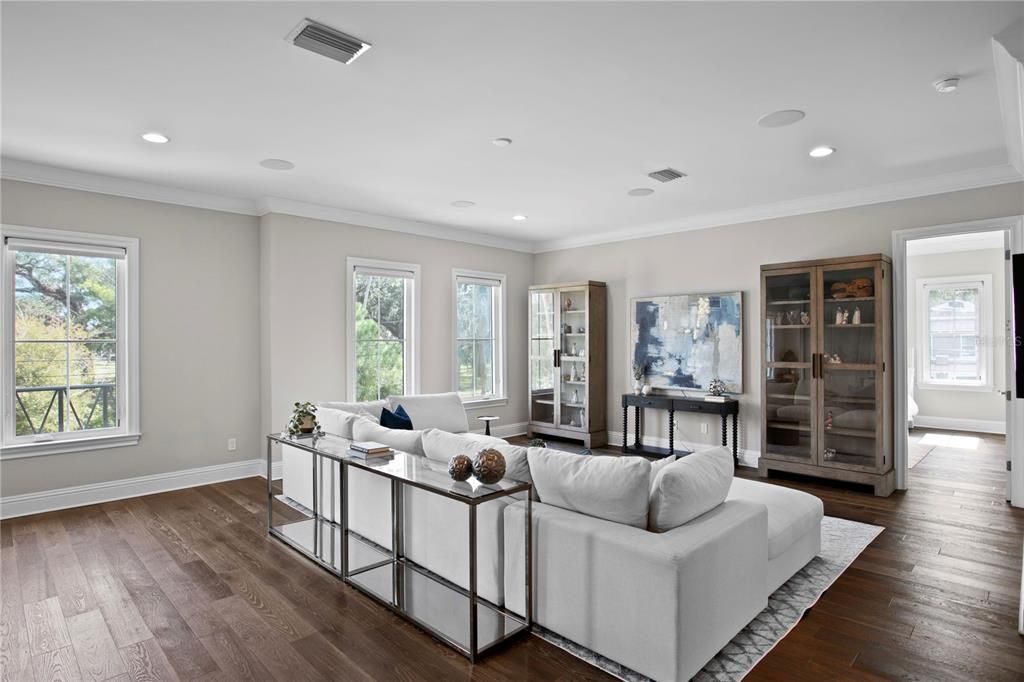 For Sale: $5,000,000 (5 beds, 5 baths, 6398 Square Feet)