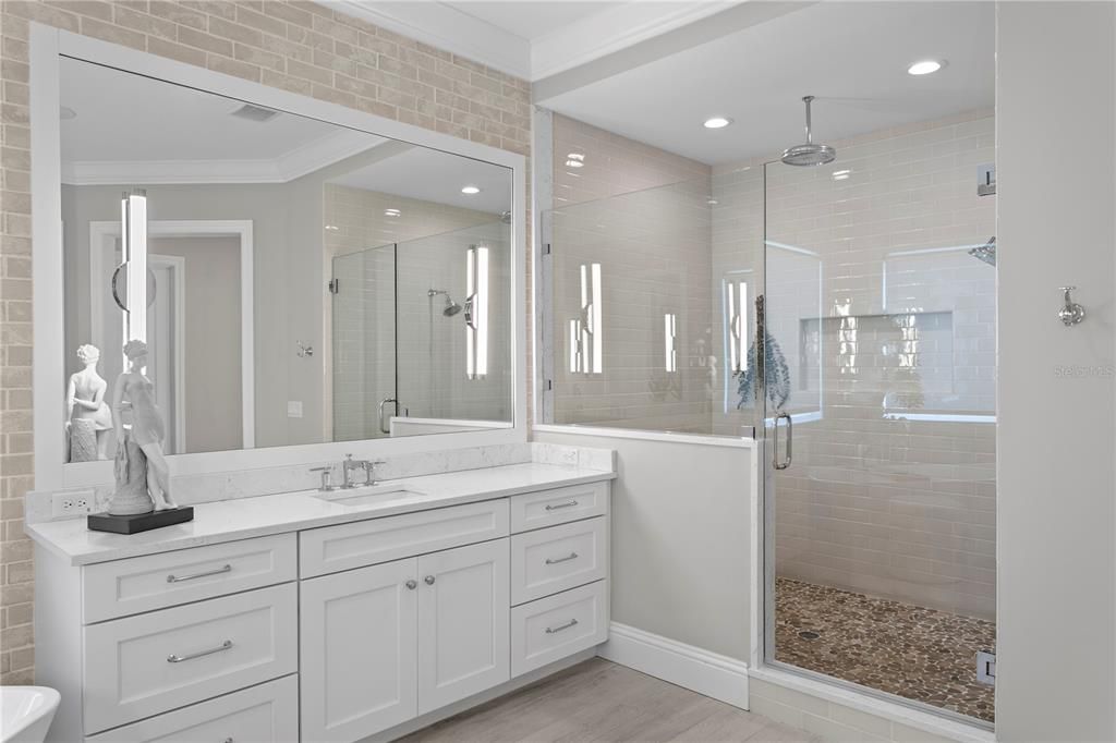 For Sale: $5,000,000 (5 beds, 5 baths, 6398 Square Feet)