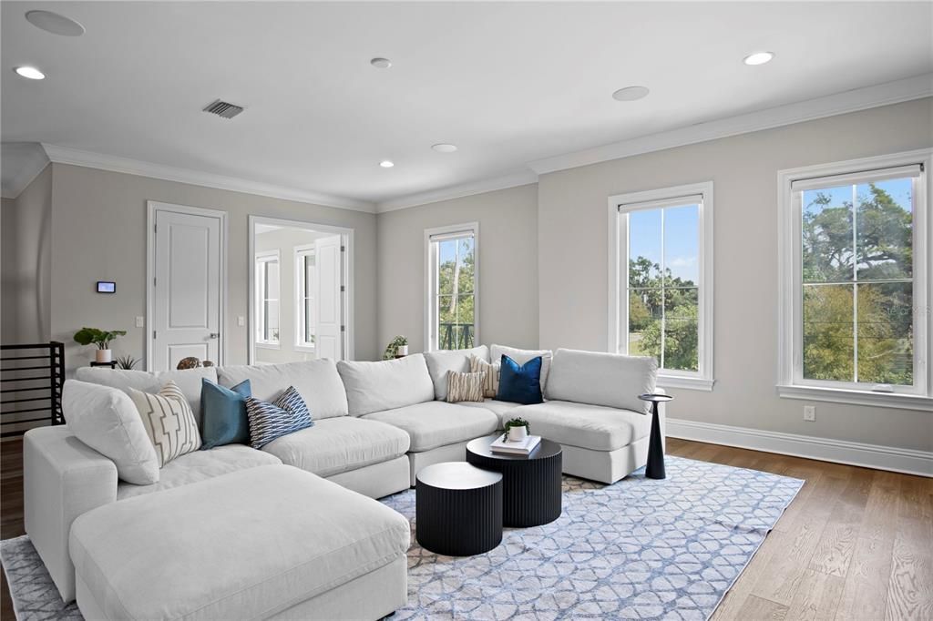 For Sale: $5,000,000 (5 beds, 5 baths, 6398 Square Feet)