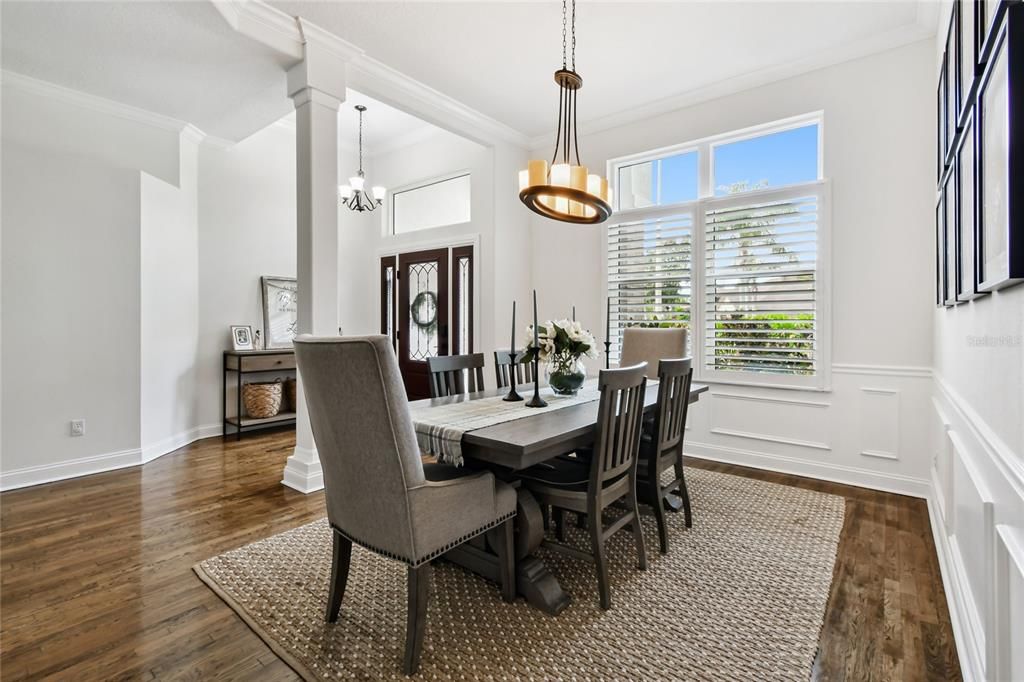 合同活跃: $815,000 (4 贝兹, 3 浴室, 2578 平方英尺)