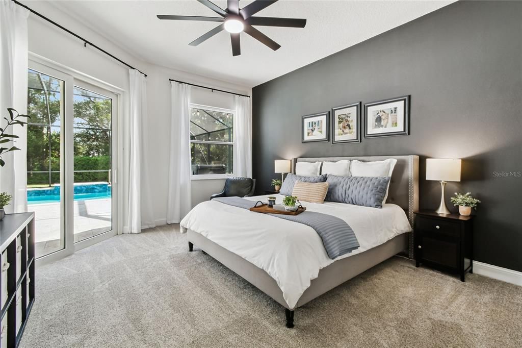 合同活跃: $815,000 (4 贝兹, 3 浴室, 2578 平方英尺)