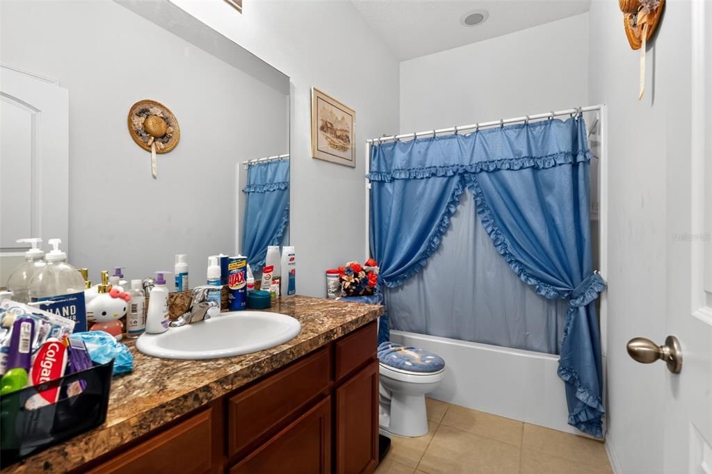 For Sale: $354,900 (4 beds, 2 baths, 2104 Square Feet)