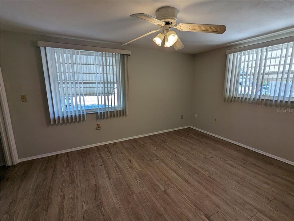 For Rent: $1,625 (2 beds, 1 baths, 1492 Square Feet)