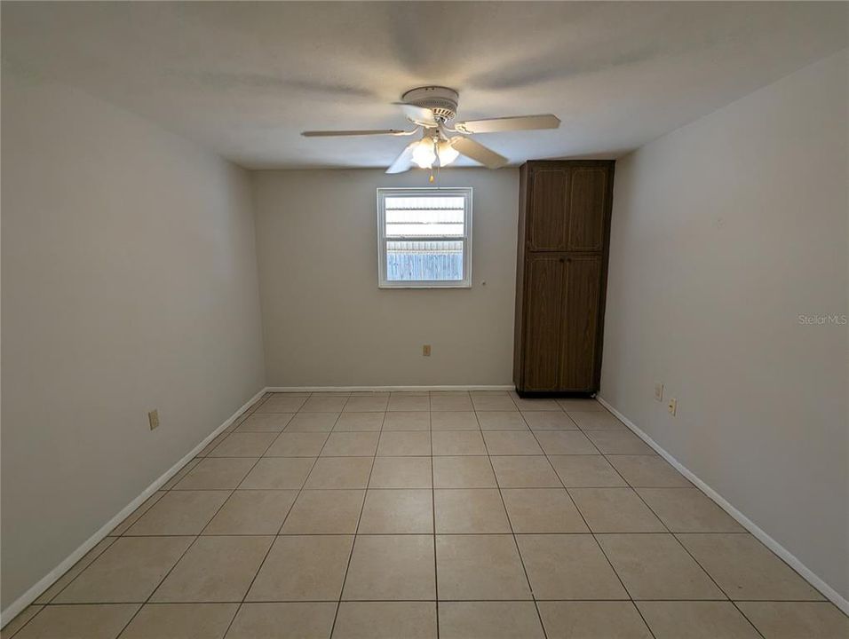 For Rent: $1,625 (2 beds, 1 baths, 1492 Square Feet)