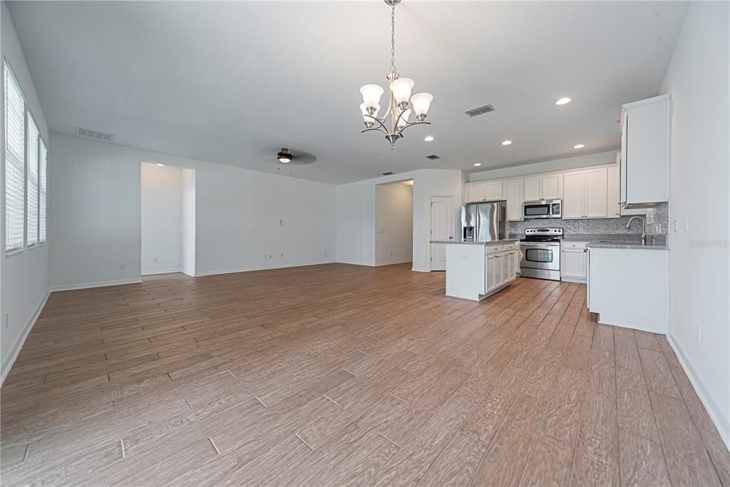 For Sale: $599,000 (4 beds, 2 baths, 2019 Square Feet)