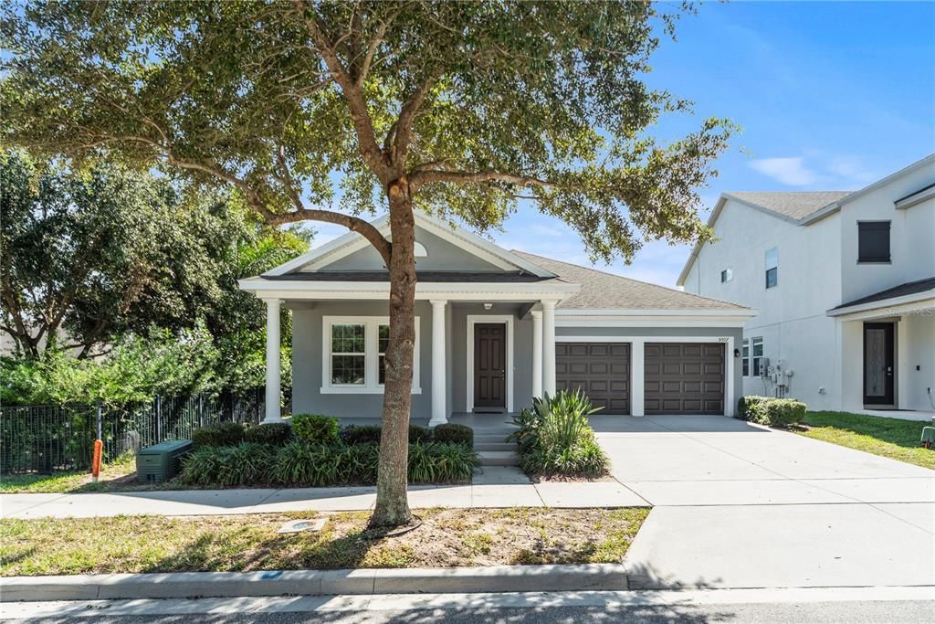 For Sale: $599,000 (4 beds, 2 baths, 2019 Square Feet)