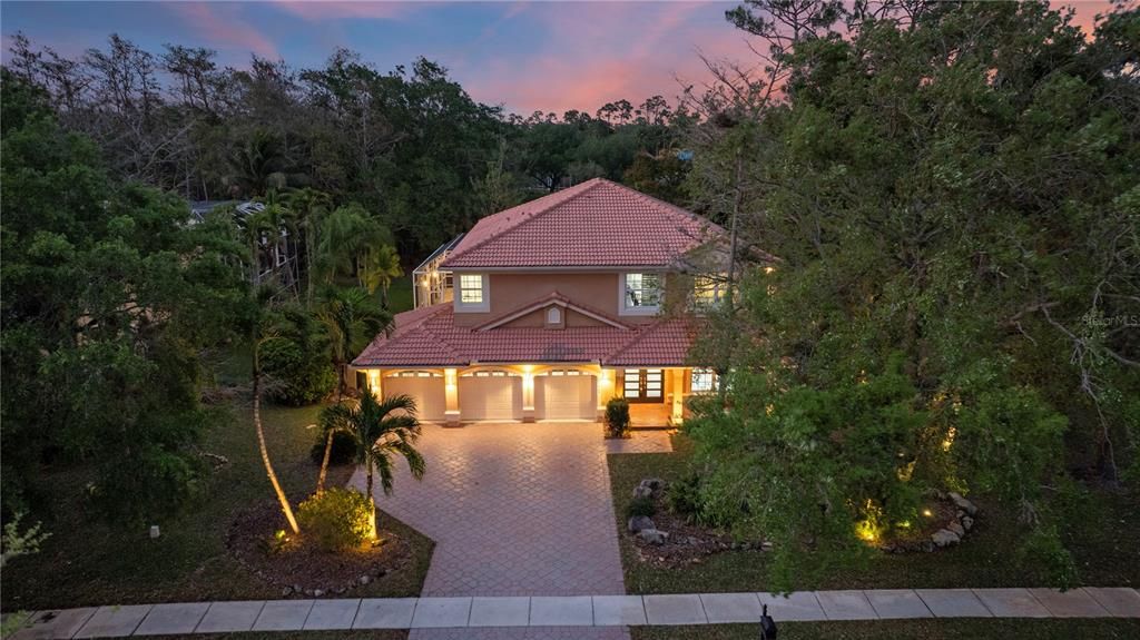 For Sale: $1,299,000 (5 beds, 3 baths, 3495 Square Feet)