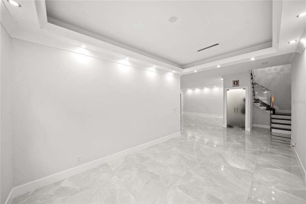 For Sale: $1,299,000 (5 beds, 3 baths, 3495 Square Feet)