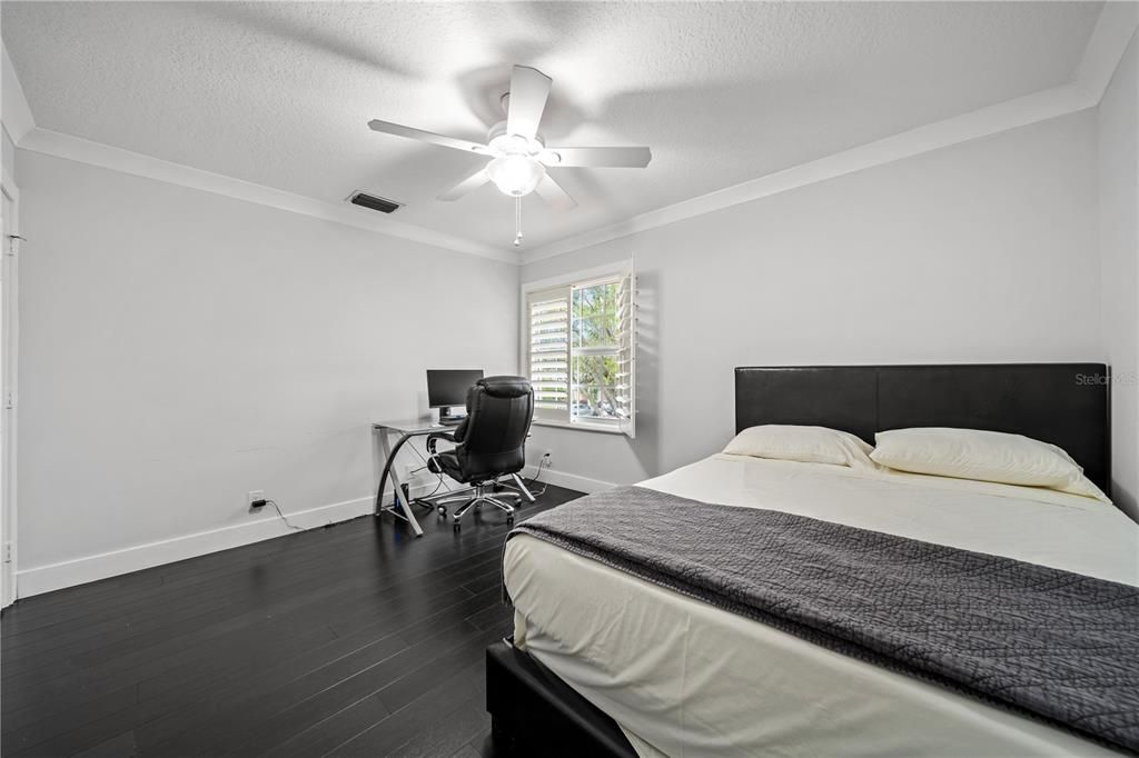 For Sale: $1,299,000 (5 beds, 3 baths, 3495 Square Feet)