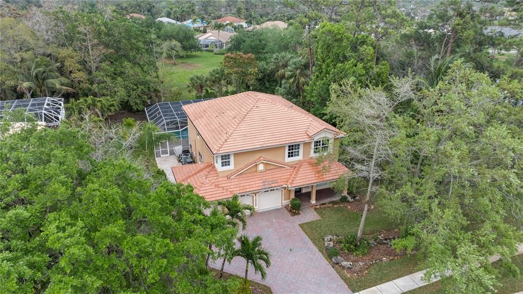 For Sale: $1,299,000 (5 beds, 3 baths, 3495 Square Feet)