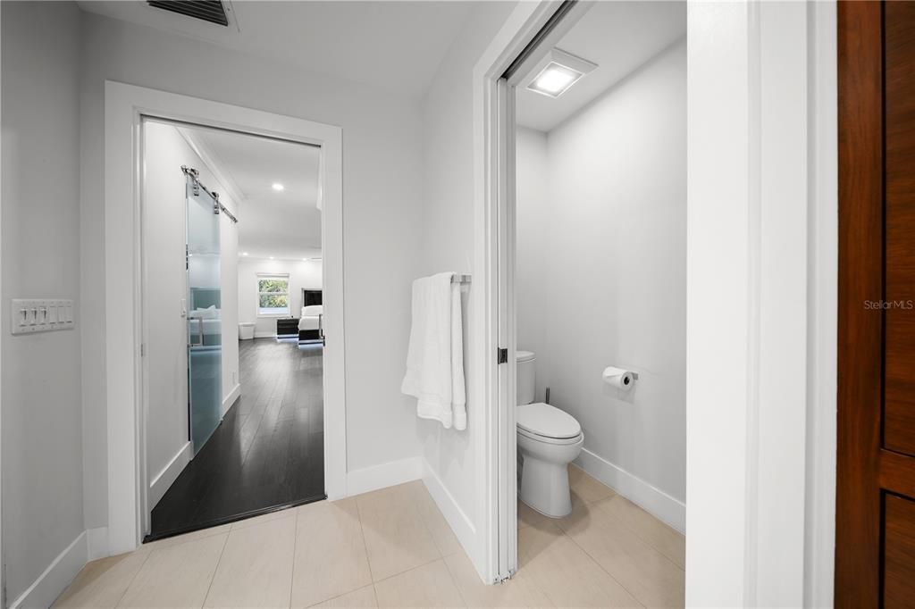 For Sale: $1,299,000 (5 beds, 3 baths, 3495 Square Feet)