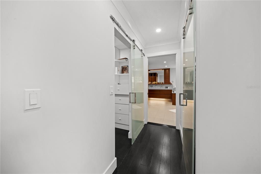 For Sale: $1,299,000 (5 beds, 3 baths, 3495 Square Feet)