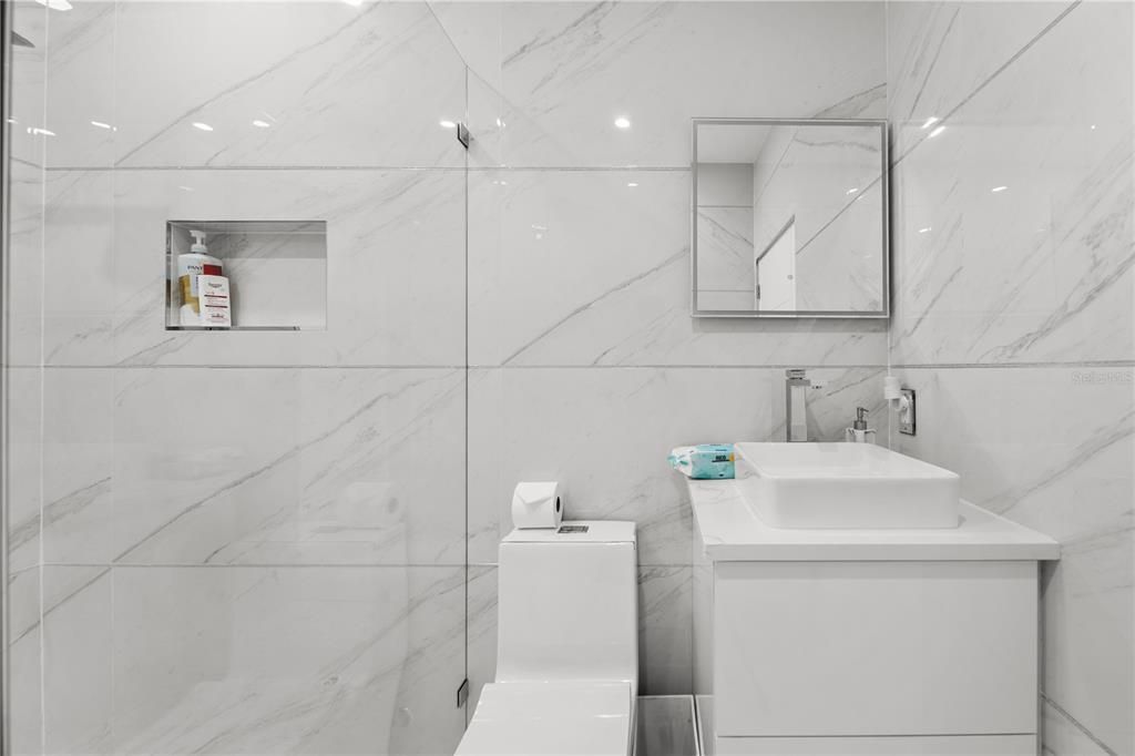 For Sale: $1,299,000 (5 beds, 3 baths, 3495 Square Feet)