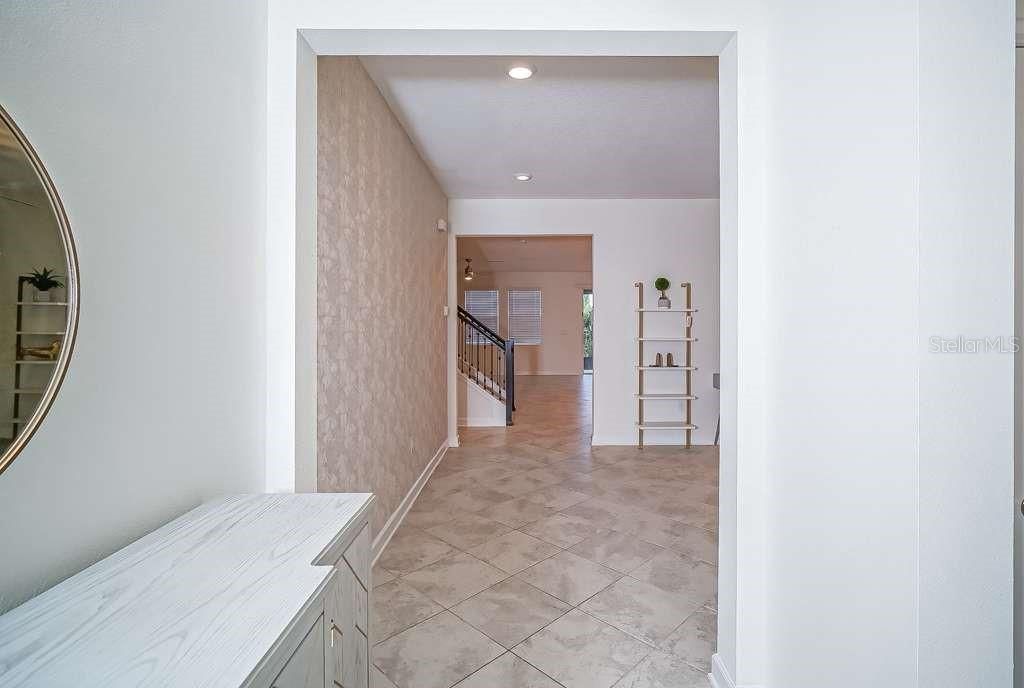 En Venta: $720,000 (5 camas, 3 baños, 3359 Pies cuadrados)