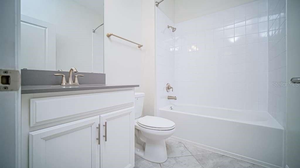 En Venta: $720,000 (5 camas, 3 baños, 3359 Pies cuadrados)