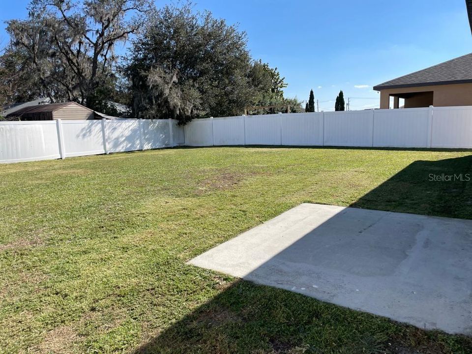 En Renta: $1,950 (3 camas, 2 baños, 1621 Pies cuadrados)