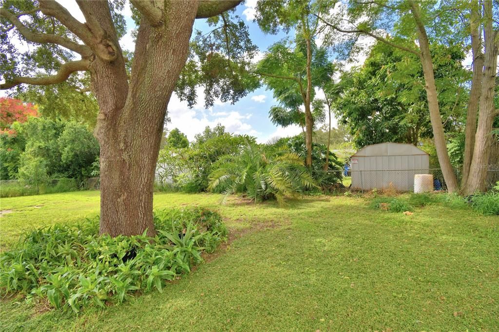 合同活跃: $259,000 (3 贝兹, 2 浴室, 1418 平方英尺)